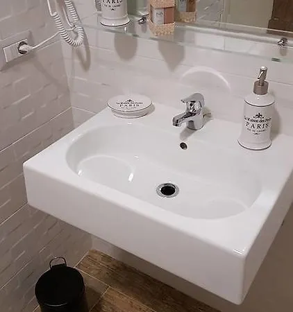 ゲストハウス Via Veneto